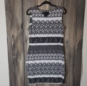 Kardashian Kollection Sleeveless Lace Print Dress